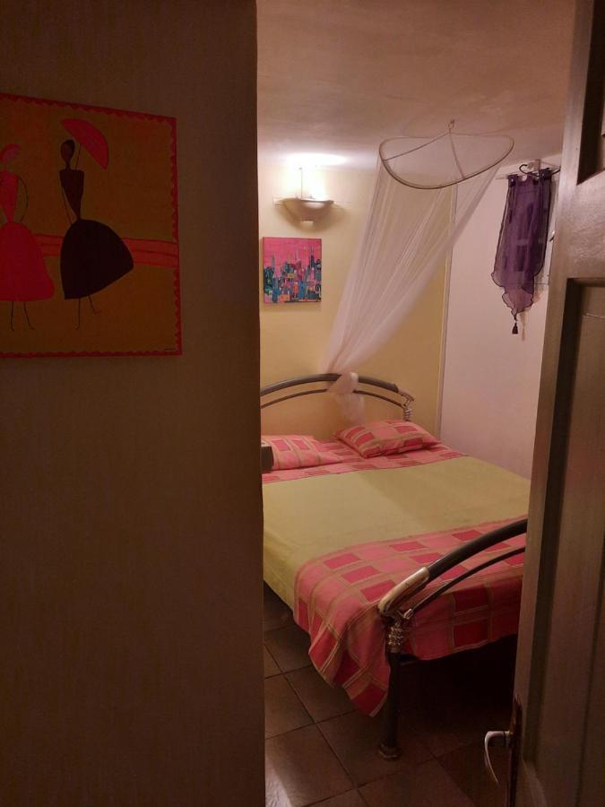 Apartamento Le Jardin De Massieux Bouillante Exterior foto