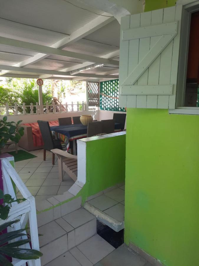 Apartamento Le Jardin De Massieux Bouillante Exterior foto