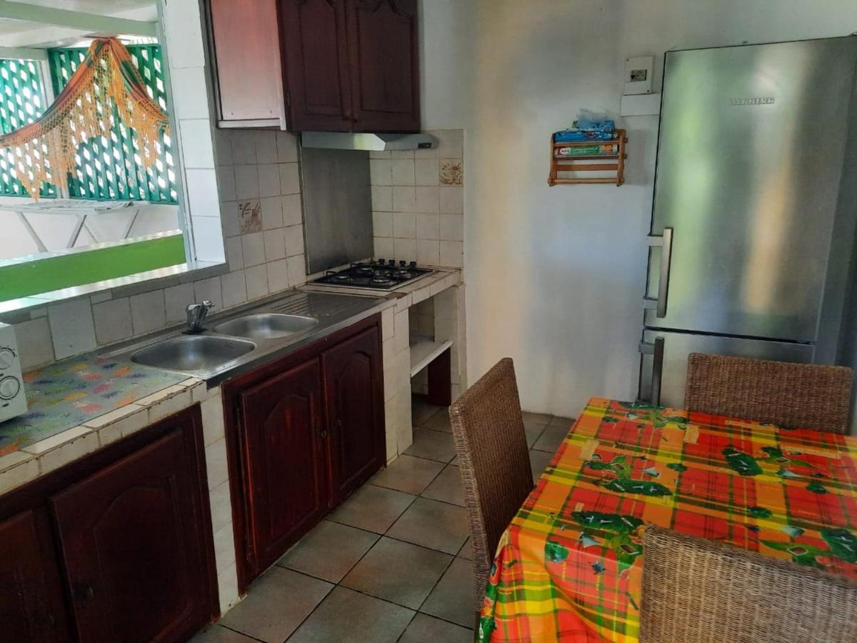 Apartamento Le Jardin De Massieux Bouillante Exterior foto