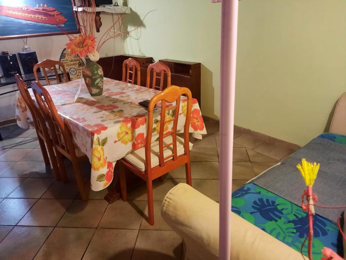 Apartamento Le Jardin De Massieux Bouillante Exterior foto